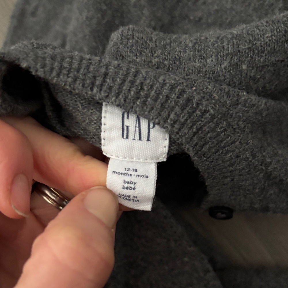 GAP 12-18 month Gray Cozy One-Piece - Picture 6 of 6